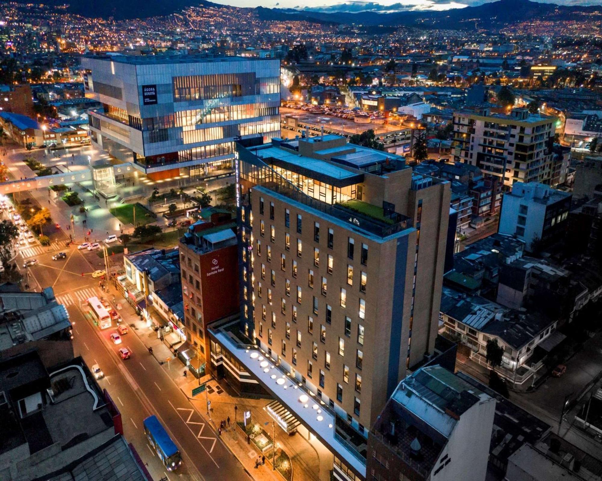 Hyatt Place Bogota Convention Center Hotel Exterior photo