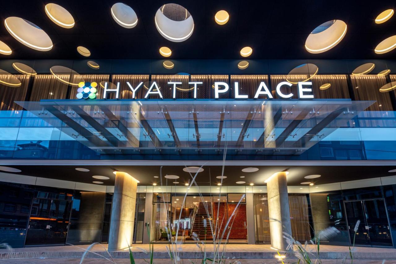 Hyatt Place Bogota Convention Center Hotel Exterior photo